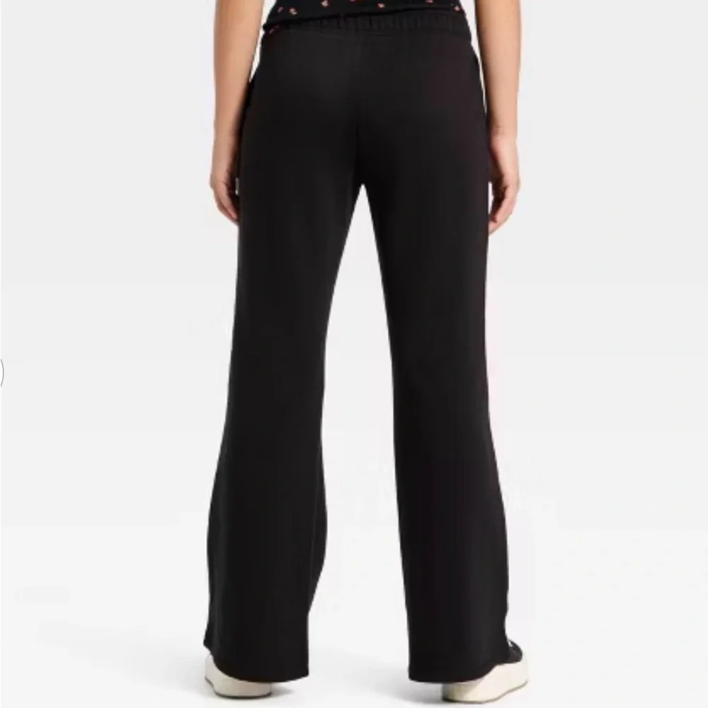 Sz 8 Bundle of 3 Girl’s Black Fleece Flare leg Sweatpants - Art Class